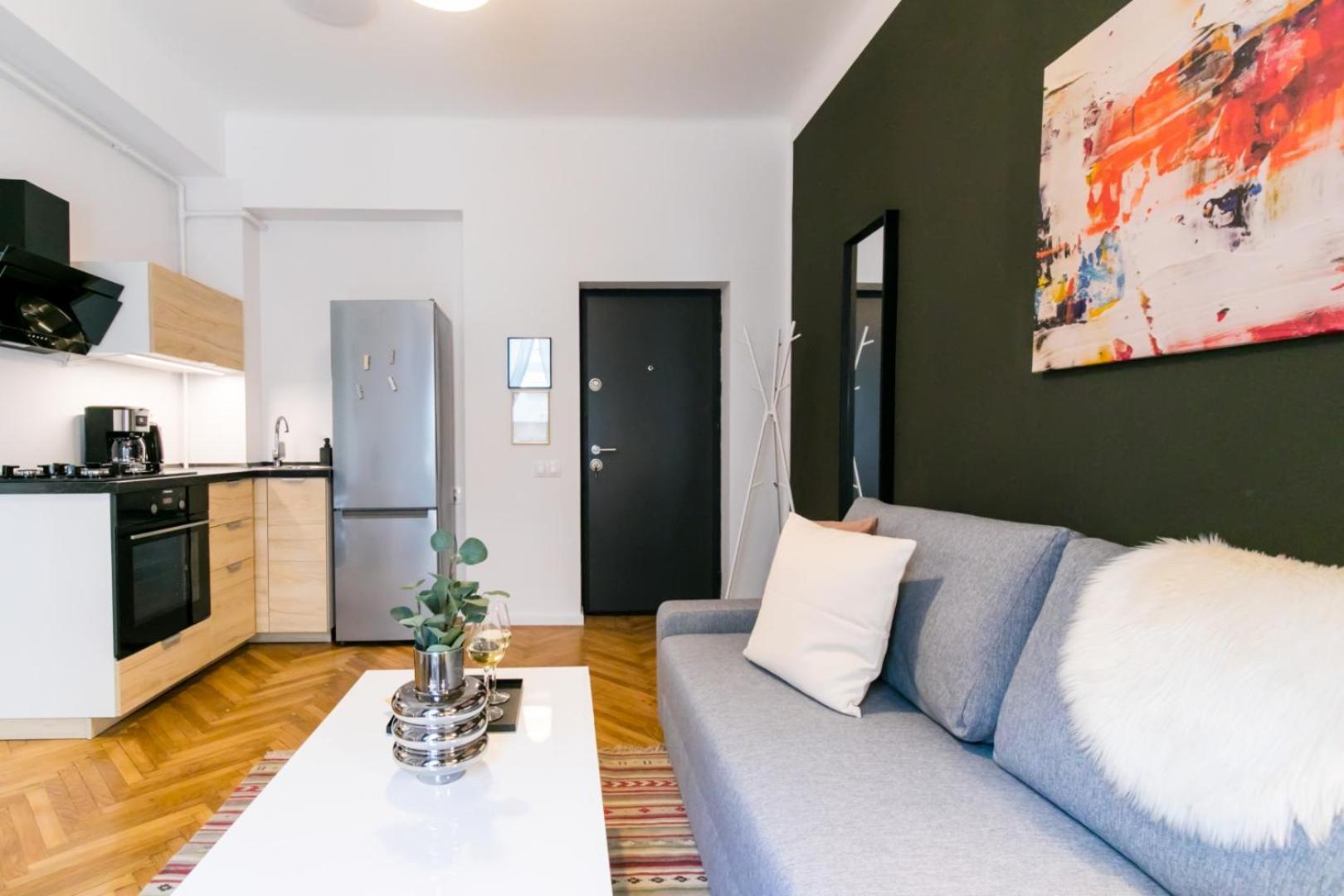 Heart Of The City - Cozy Apartments In Prime Location Bucareste Quarto foto